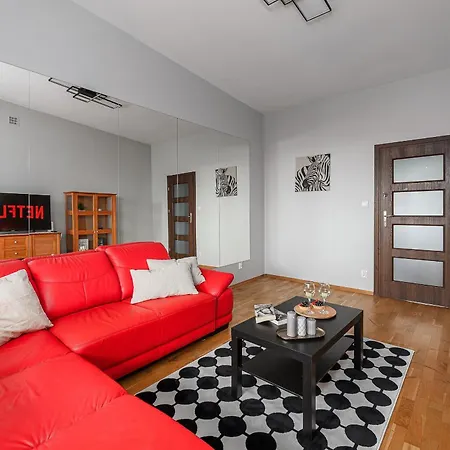 Lumina Near Palace Of Culture شقة *