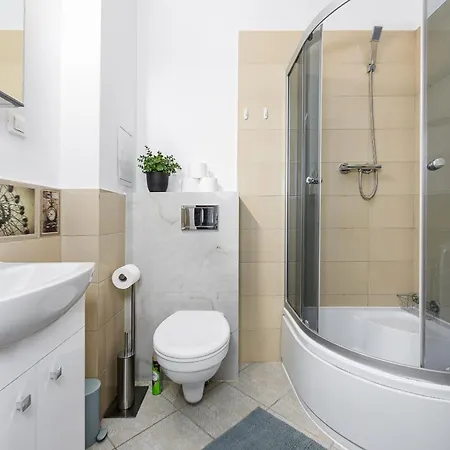 Lumina I 2br For 6 Guests I Balcony I Near Palace Of Culture Apartmán *