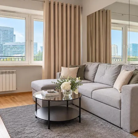 Lumina I 2br For 6 Guests I Balcony I Near Palace Of Culture Varsovia