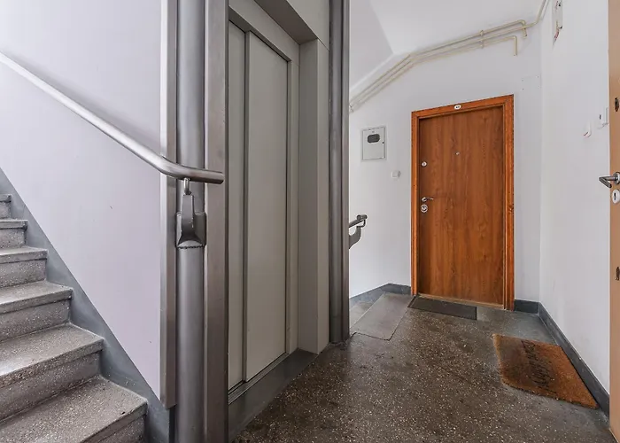 Lumina Near Palace Of Culture Apartment Warsaw